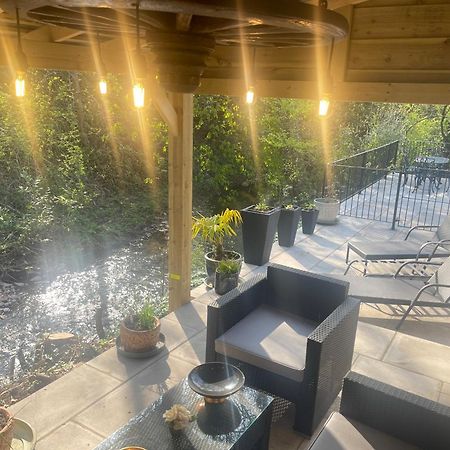 Riverside 2 Bedroom Townhouse With Car Charger Abergavenny Luaran gambar