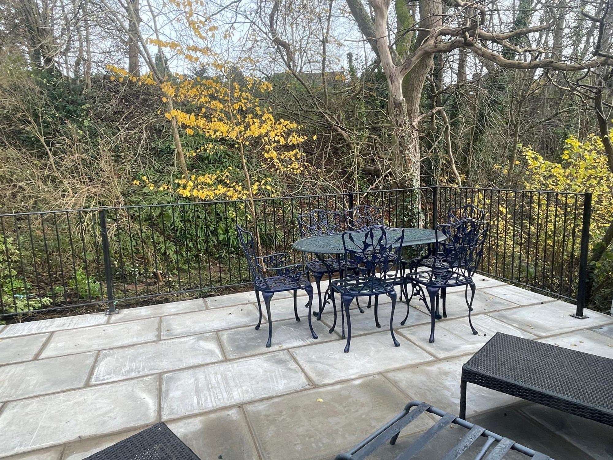 Riverside 2 Bedroom Townhouse With Car Charger Abergavenny Luaran gambar